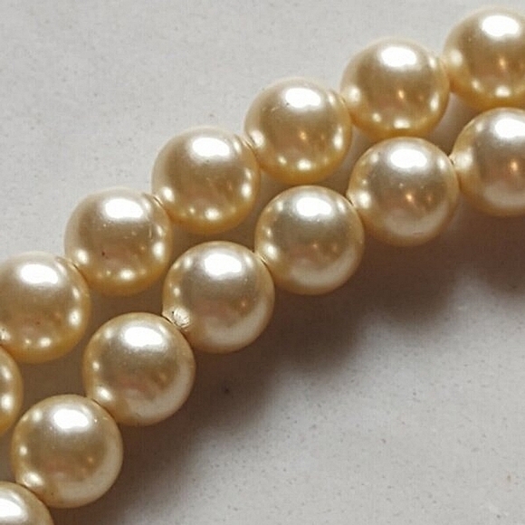 Richelieu Double Strand Faux Pearl Necklace Choker Champagne | Vintage - Picture 5 of 11